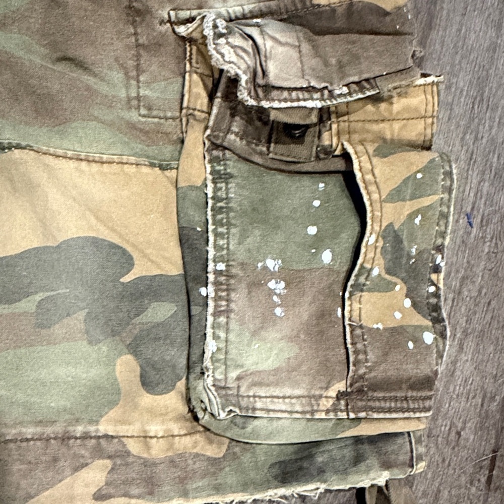 NWT Y2K Abercrombie & Fitch Men's 1892 Paratrouper Camo Belted Cargo Shorts - Picture 4 of 7